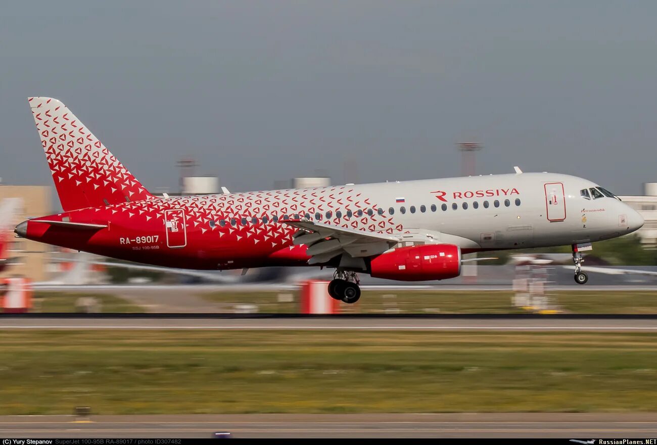 Как выглядит суперджет 100 Фотография самолёта Сухой SuperJet 100-95B 97001 (зав.н. 95001) КБ Сухог