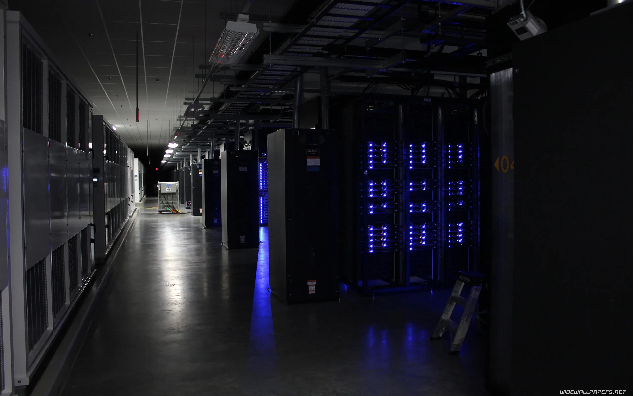 Desktop hosting