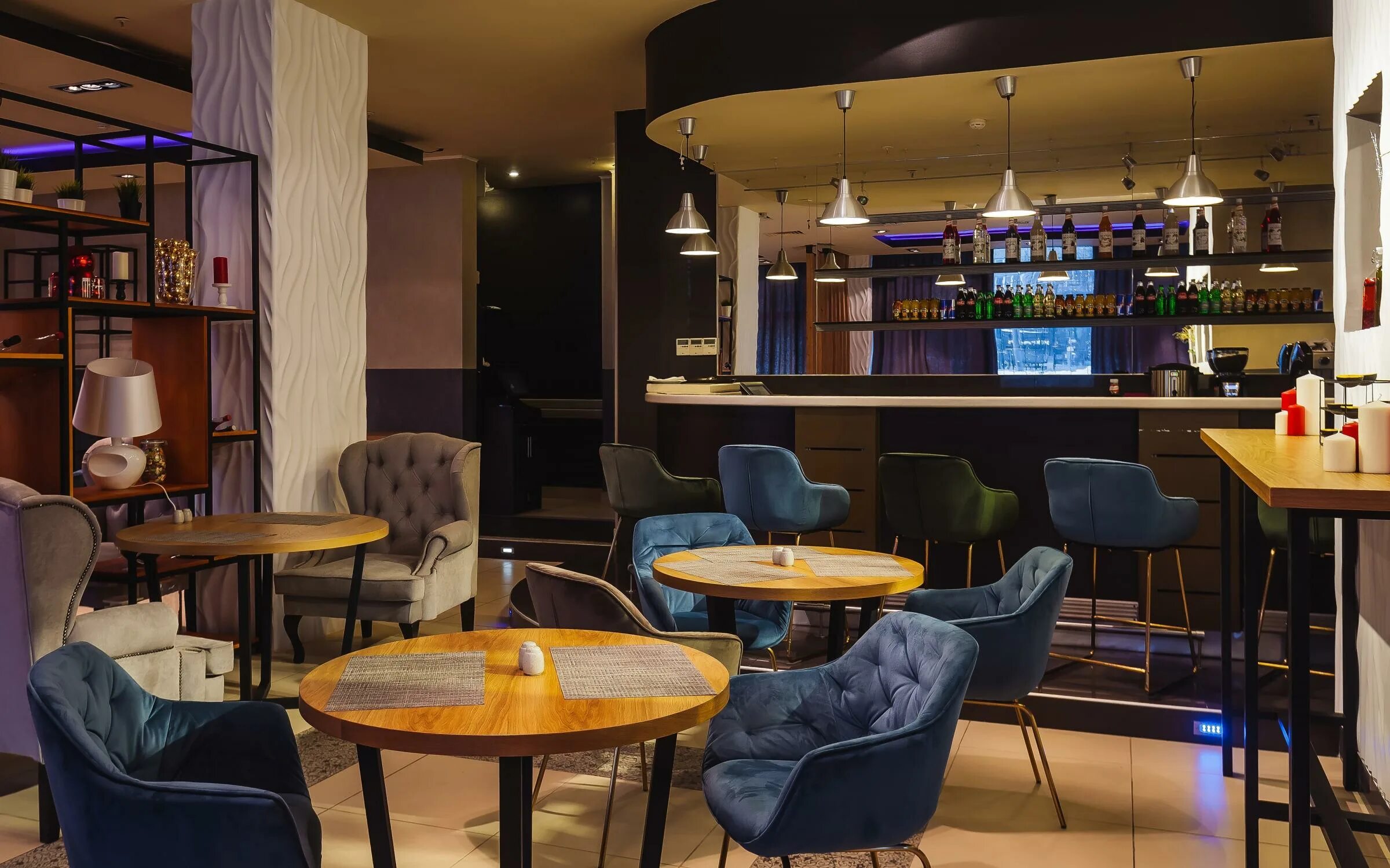 пивбар комета на новокузнецкой. ул профсоюзная д 102а тц белка. триумф кафе саратов. москва ул велозаводская 5. комета беляево.