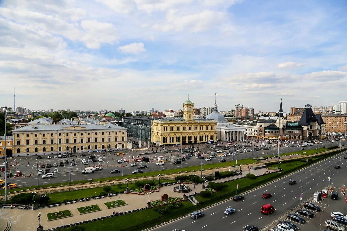 Площадь трёх вокзалов в Москве. Комсомольская площадь Москва. Комсомольская площадь 3 Москва. Комсомольская площадь Москва вокзалы. Московские 3 вокзала