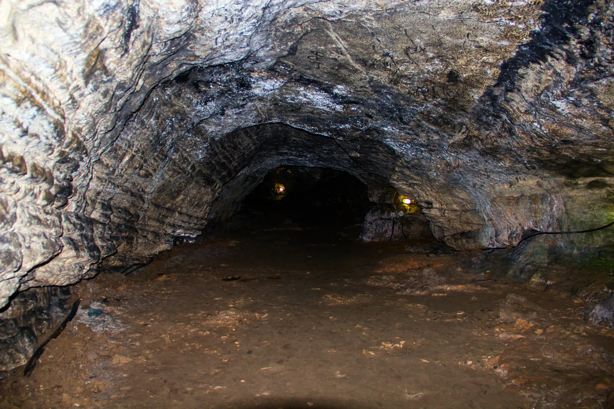 малая азишская пещера адыгея. малая пещера. азисш ская пещера алыгея. ущелье дуруитоаря. большая азишская пещера адыгея.