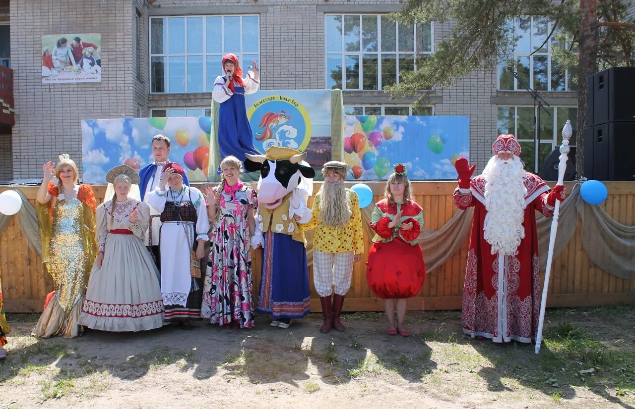 Золотая рыбка Липин Бор. Музей золотой рыбки Липин Бор. Липин Бор Вологодская область. Царство золотой рыбки Липин Бор. Группа вконтакте липин бор