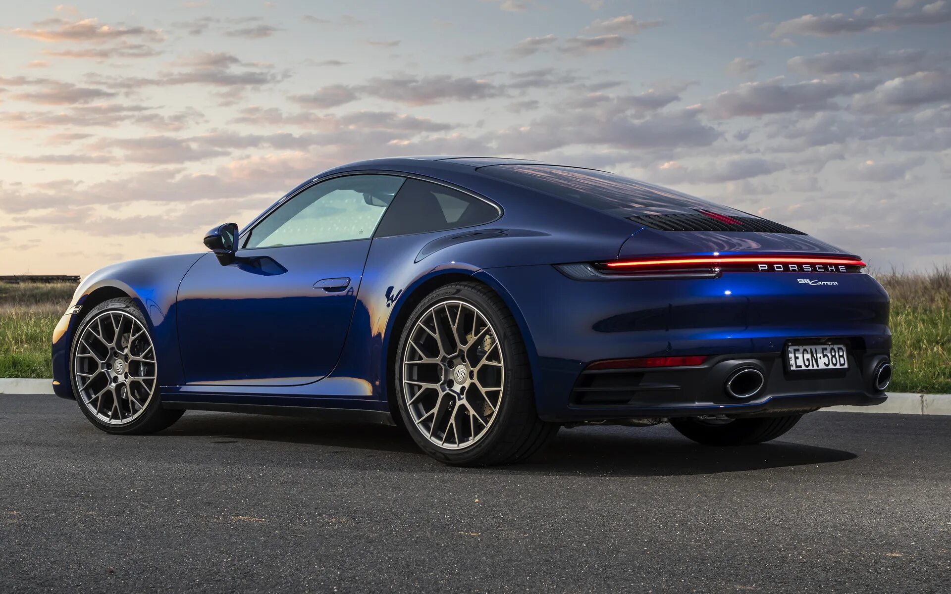 Porsche cayenne s coupe 2020. Porsche cayenne coupe 2020. Порше кайен купе 2020. Porsche кайен 2020. Порше cayenne 2020.