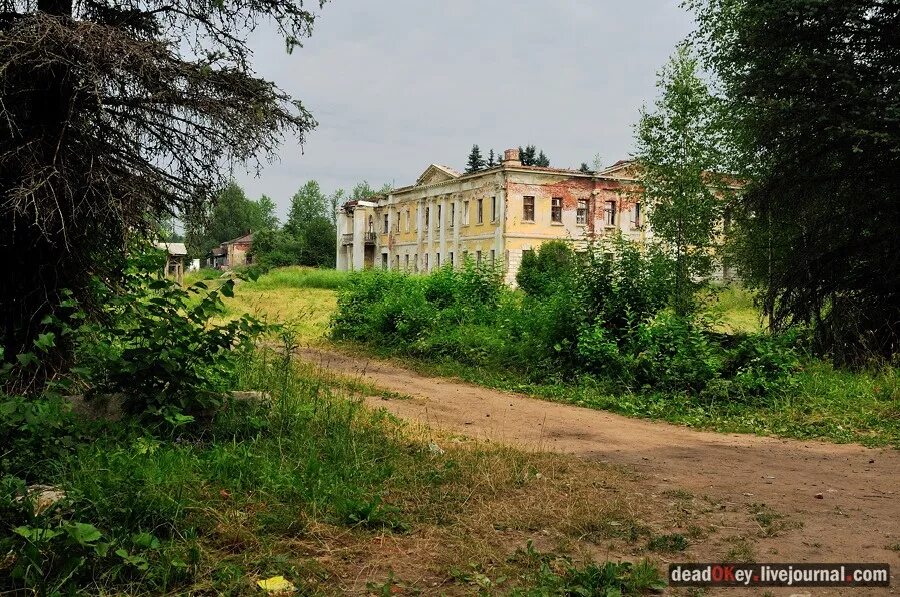 Усадьба гребнева фрязино. Усадьба Гребнево Восточный флигель. Гребнево усадьба Щелковский район. Московская область, Щелковский район, усадьба Гребнево. Парк усадьбы Гребнево Щёлково.