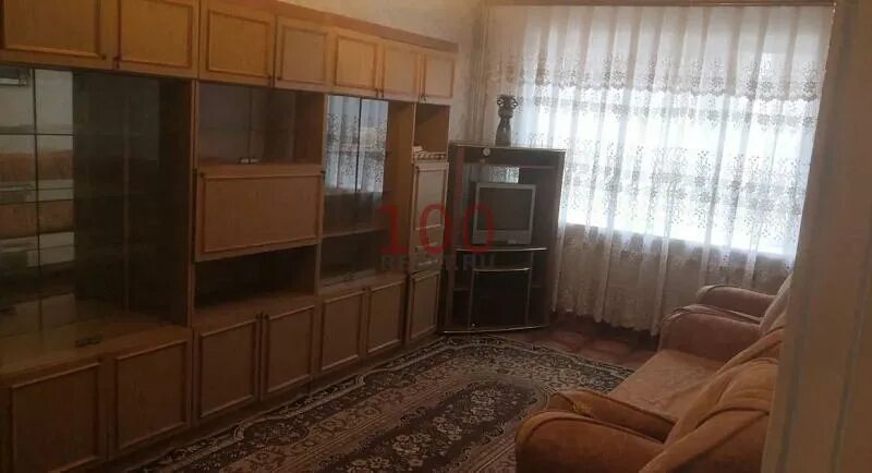 Месяц. Отель в стерлитамаке худайбердина. Авито снять квартиру в стерлитамаке. Квартира жирновск 1 комнатная квартира купить советская улица. Гоголя 161 стерлитамак.