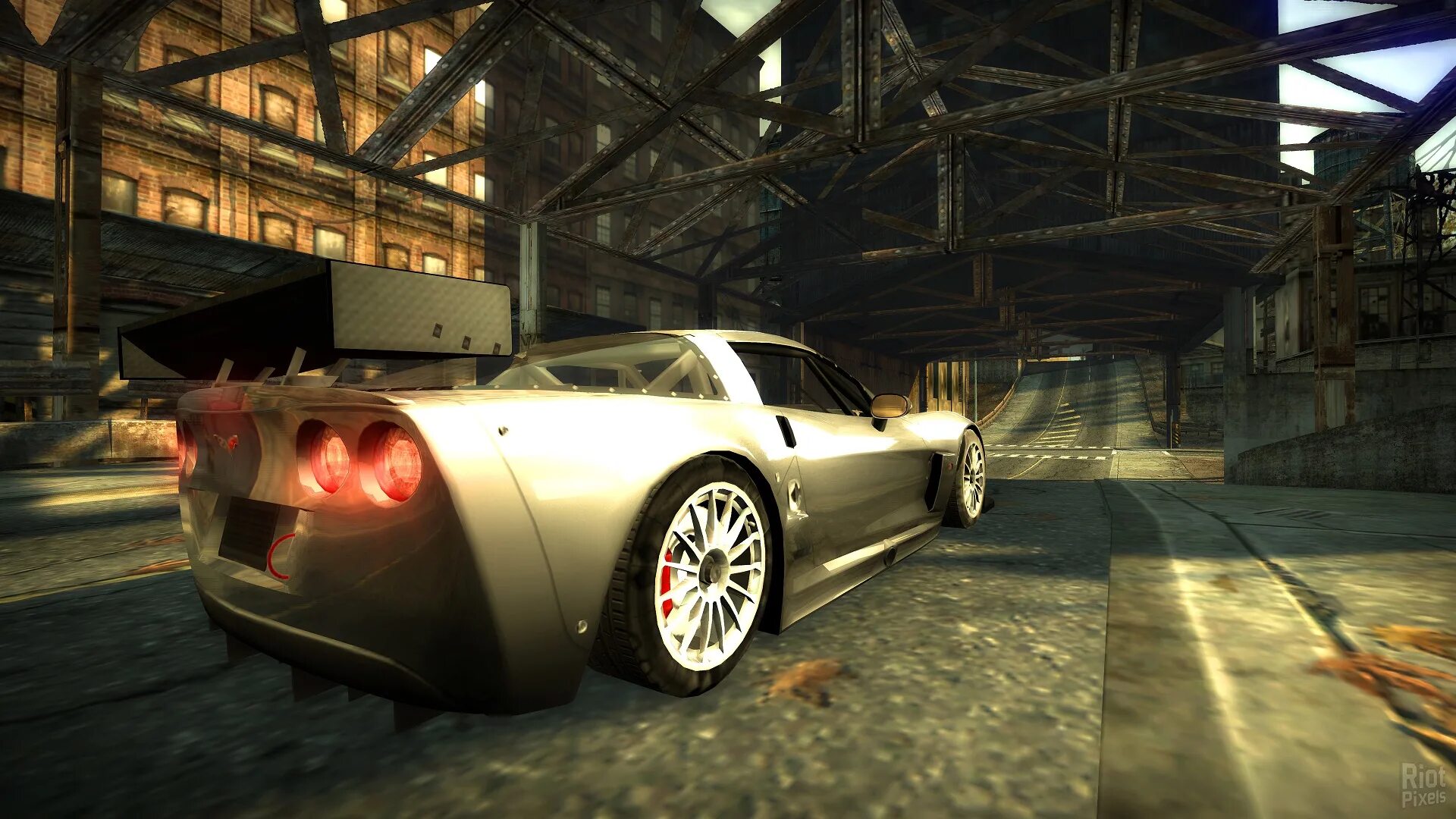 Нид фор СПИД мост Лондон. Need for Speed most wanted 2005. Игра NFS most wanted 2005. Новый NFS most wanted 2005.