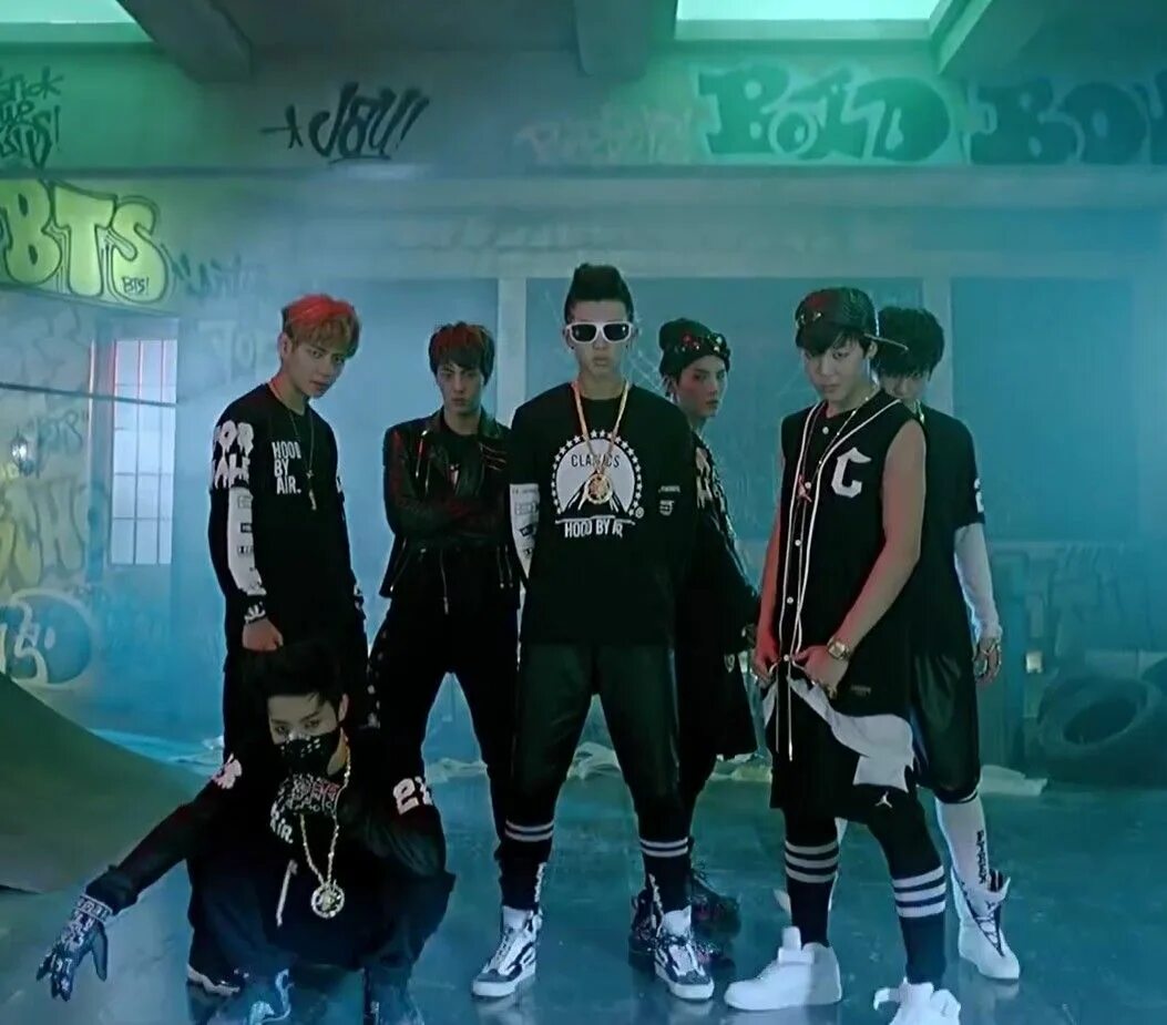 Bts many many. Бтс но море дрим. группа bts no more dream. намджун no more dream. бтс 2013.