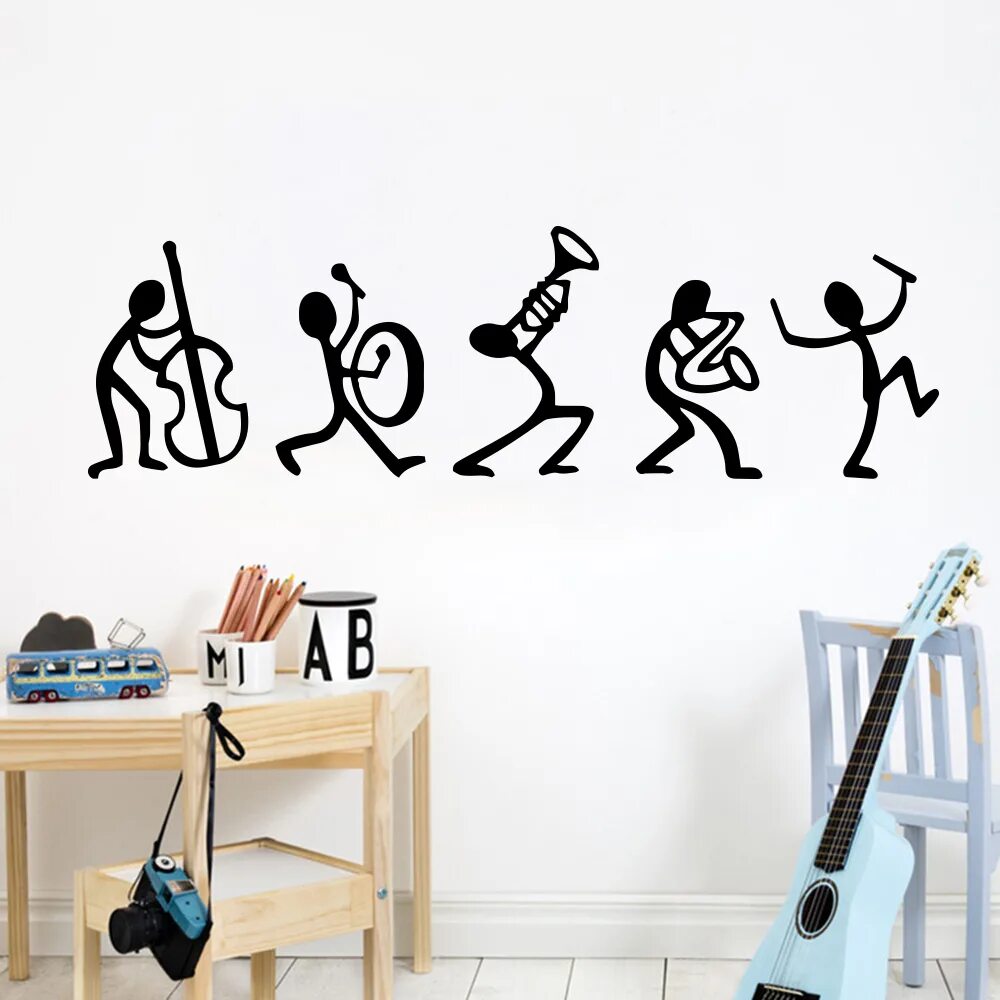 Руками стены песня. Музыкальные наклейки на стену. Дизайнерские наклейки на стену. Наклейки на стену музыкальная тематика. Стена с нотками.