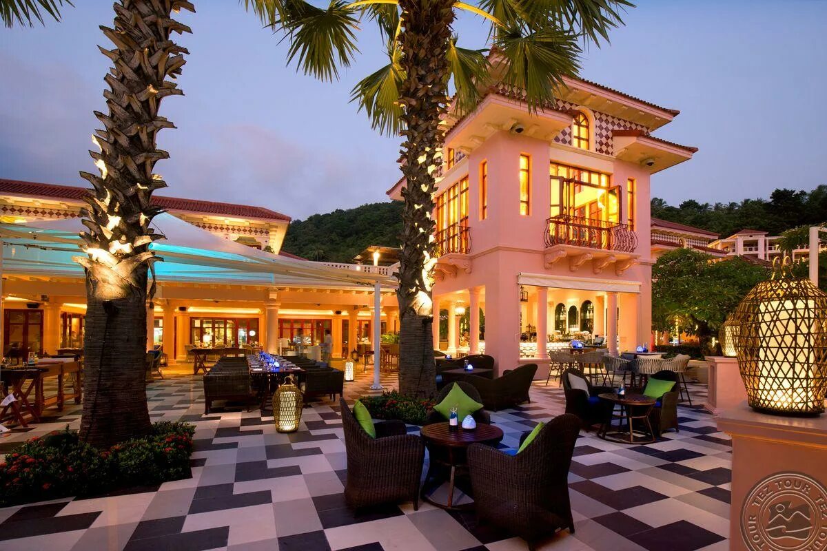 Центара Гранд Бич Резорт Пхукет. Гранд центара Пхукет Карон. Centara Grand Beach Resort Phuket 5 Пхукет Карон. Тайланд Гранд Резорт Пхукет