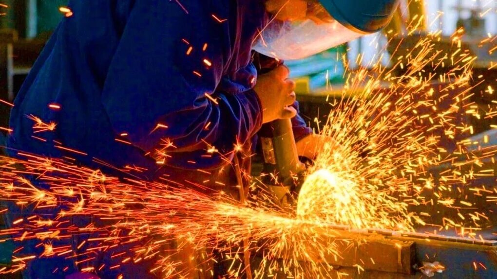 Обрабатывающее промышленное предприятие. Обрабатывающая промышленность. обрабатывающие производства. обрабатывающая отрасль. обрабатывающее производство.
