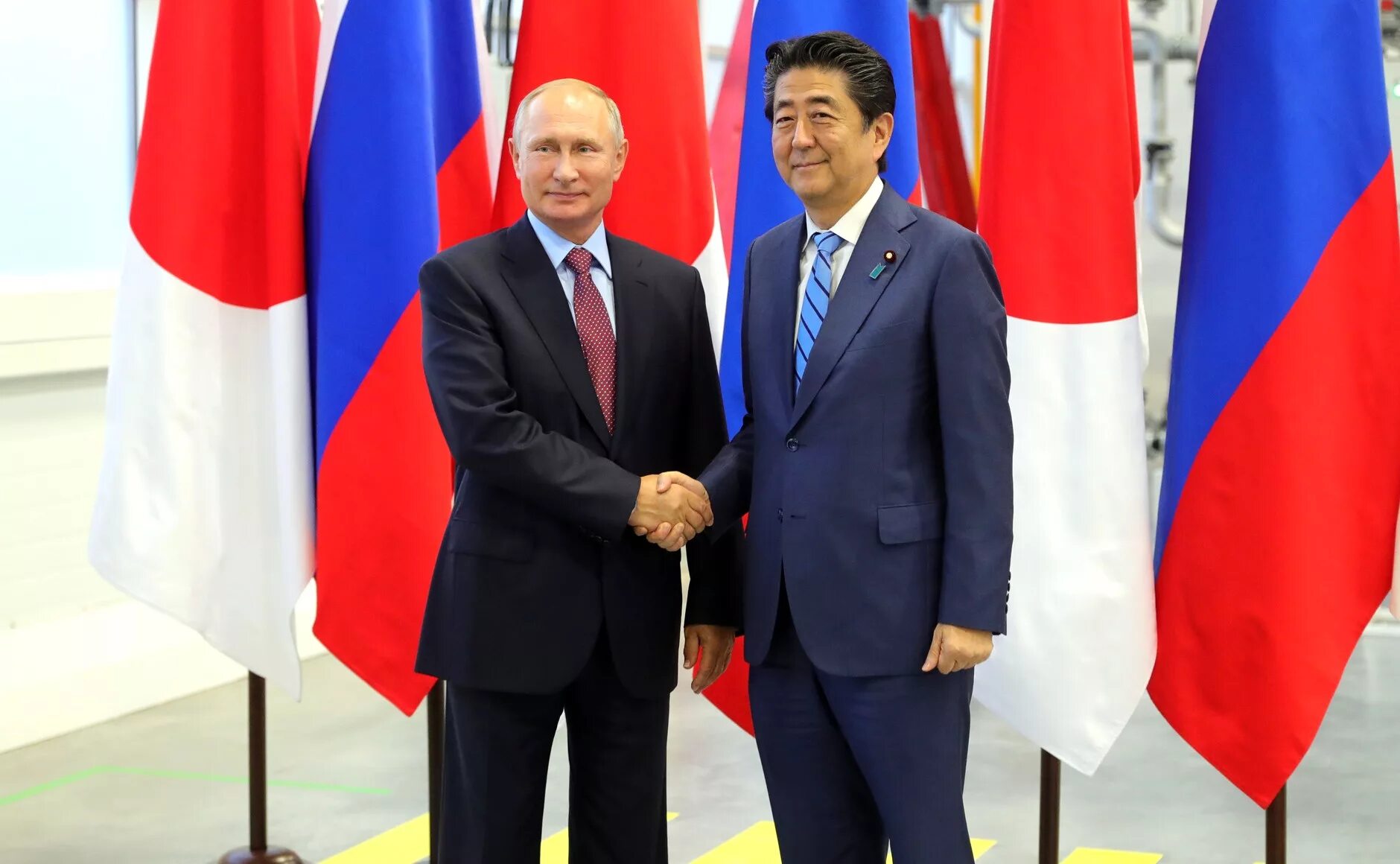 Премьер министр Японии 2019. Синдзо Абэ в России.