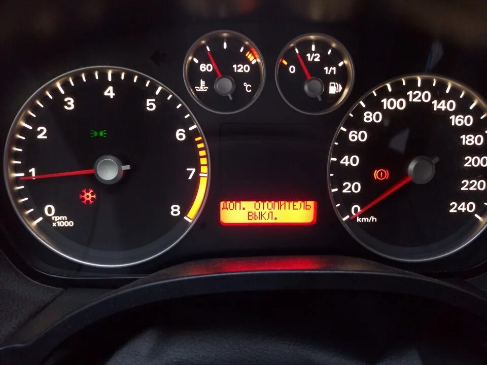Фокус 2 реальная температура. Рабочая температура форд фокус 2. Прошивка приборной панели ford focus 2. Температура двигателя форд фокус 2 рест. Фокус 2 реальная температура.