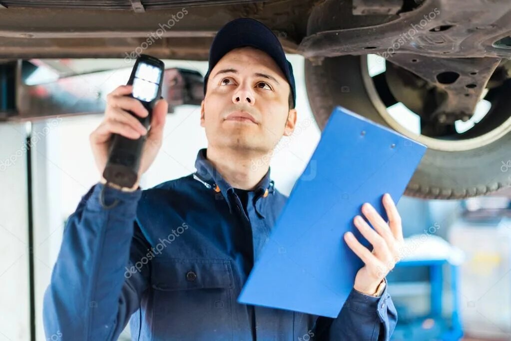 помощник механика вакансии. профессиональный автомеханик. помощник механика вакансии. помощник механика вакансии. слесарь автомеханик.