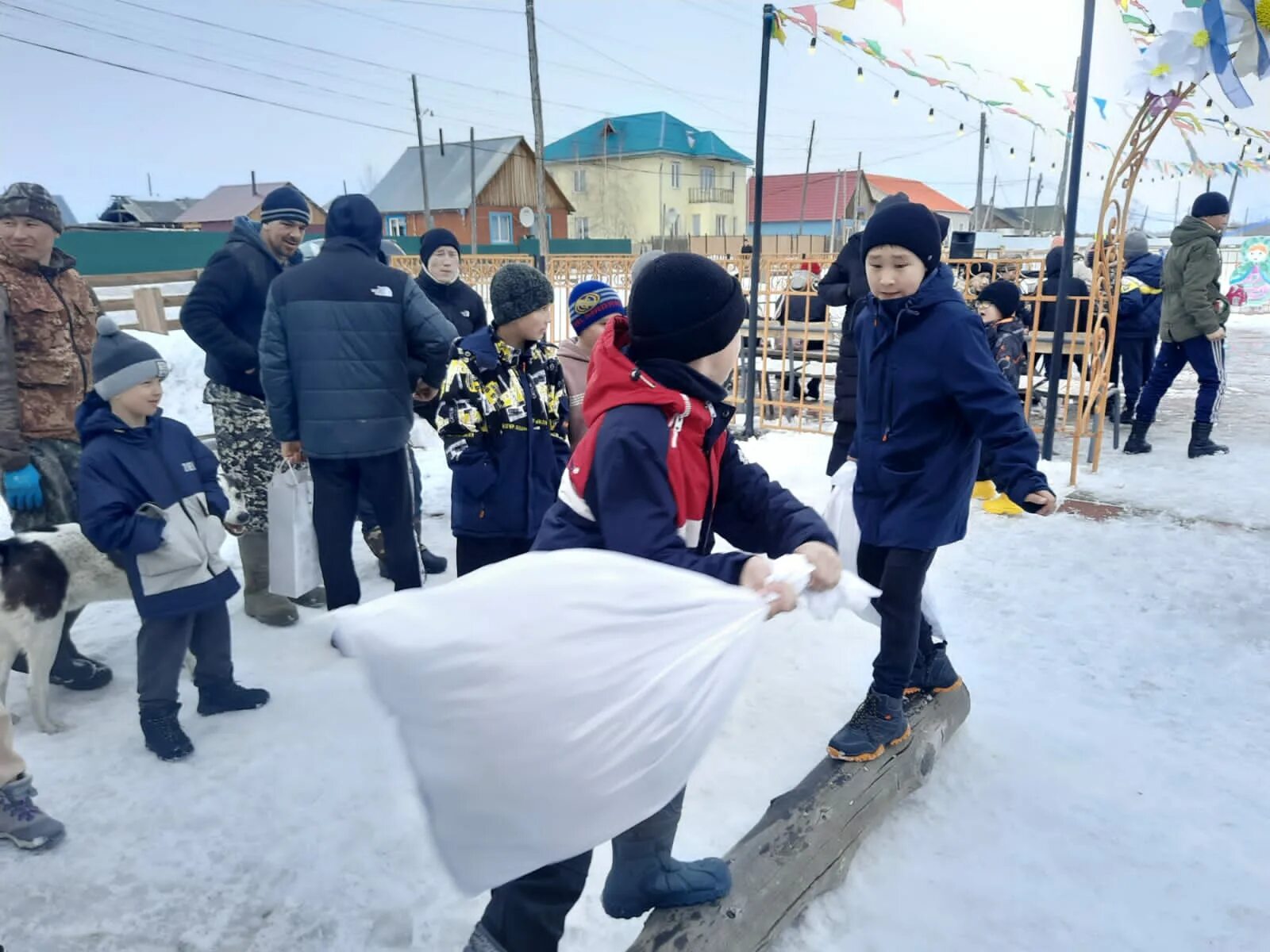 проводы зимы в 2024 г. проводы зимы в 2024 г. проводы зимы костюмы. проводы зимы в 2023 масленица село хрущево. масленица в коптелово свердловская область 2022.