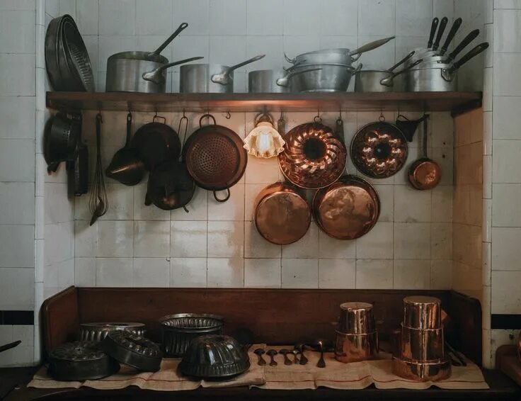 One am in the kitchen