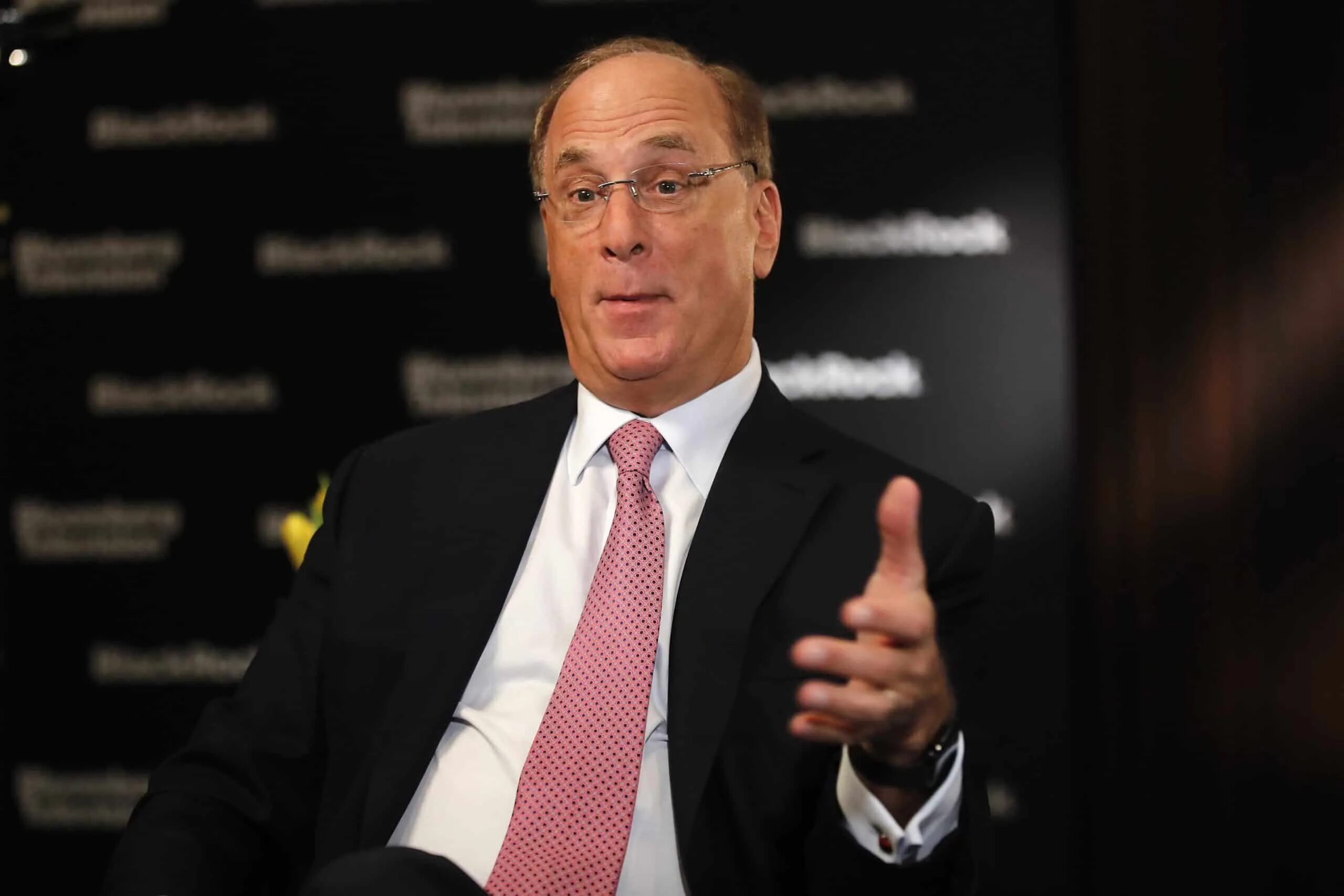 Ceo что это. Larry Fink. Ларри Финк Blackrock. Larry Fink, CEO Blackrock. Ларри Финк 2022.