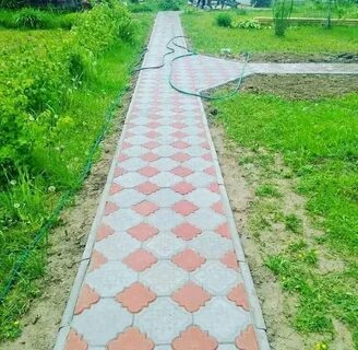Дорожки на даче из тротуарной плитки