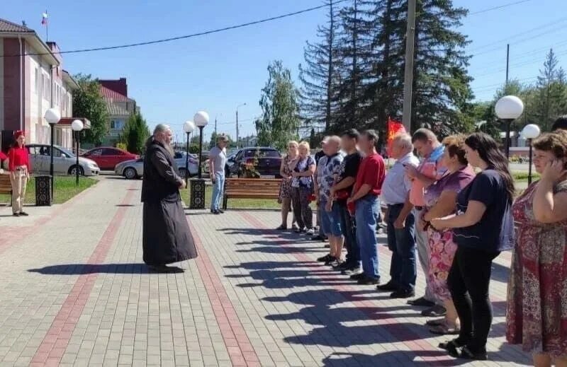 Поселок Нарышкино Урицкого района Орловской области. Батюшка Орловской области. Волонтеры из Нарышкино. Новости Урицкого района Орловской области. Погода нарышкино орловской на неделю урицкого