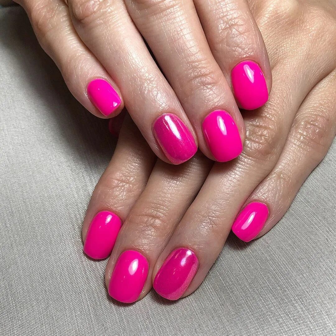 Покрытие ногтей шеллаком. Гель шеллак. Шеллак шеллак первым. Шеллак шеллак первым. Шеллак шеллак первым.