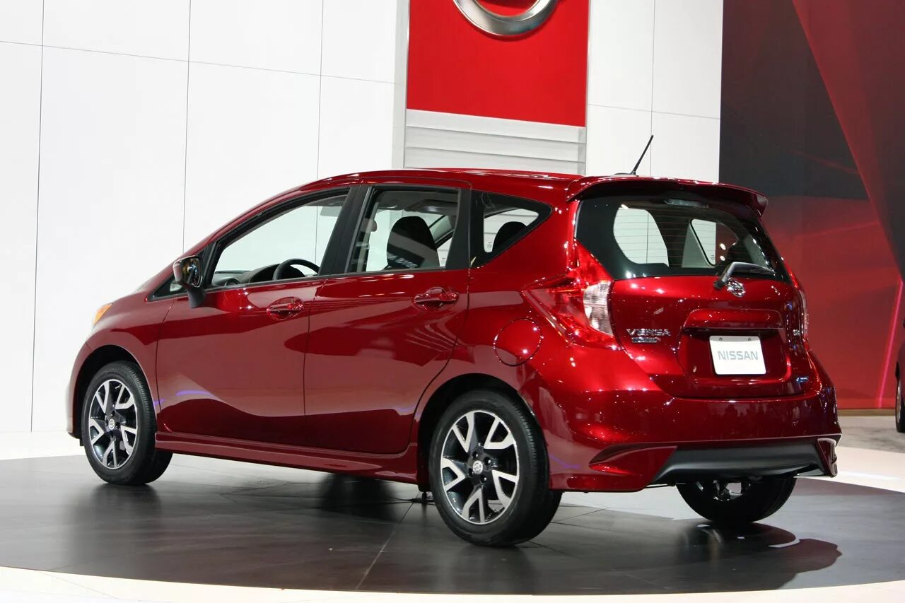 Ниссан ноут 2015. Nissan Note 2016. Nissan Note Nismo 2015.