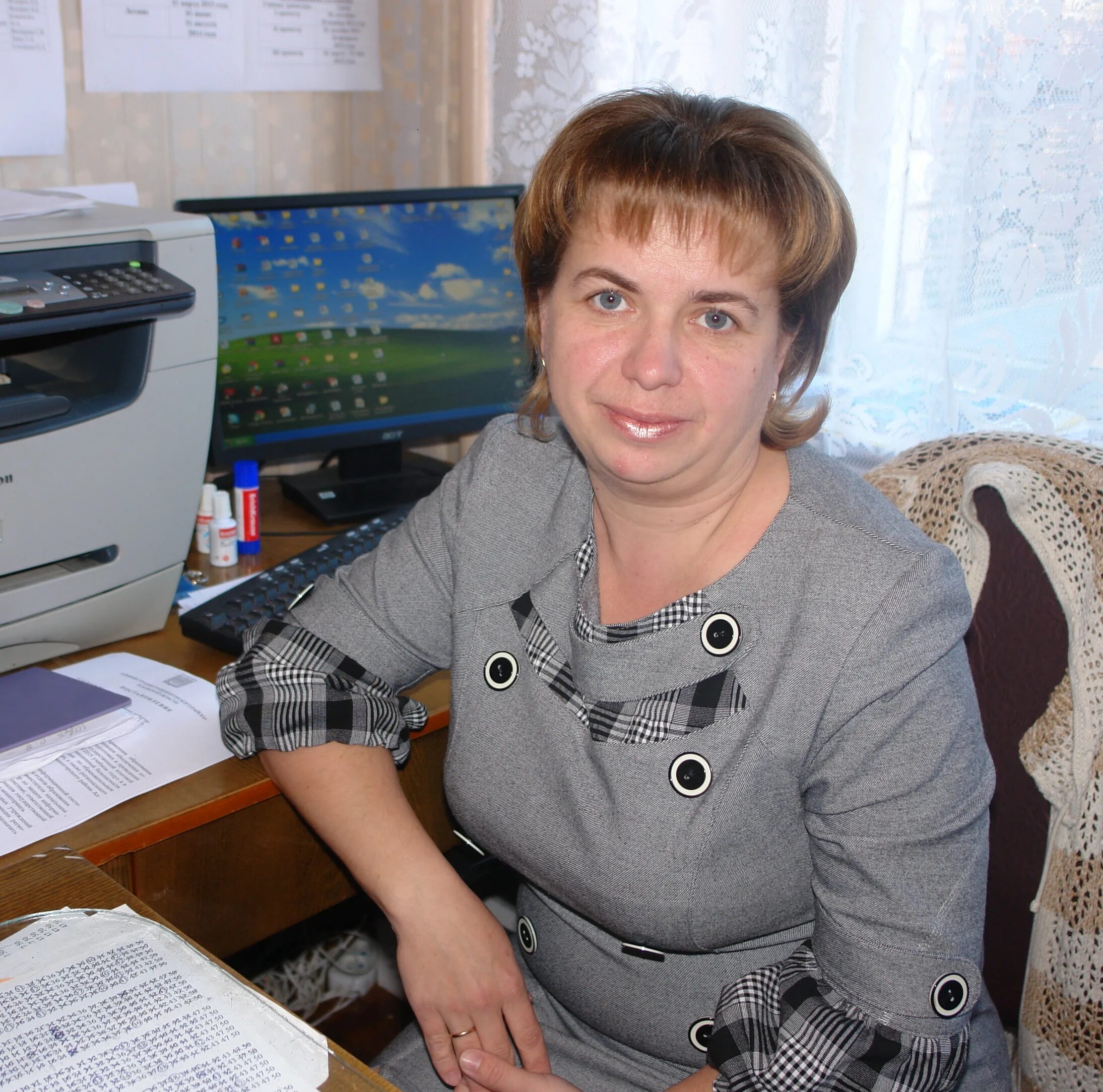 учителя пушкиногорской средней школы. пушкиногорская школа интернат. пушкиногорская школа имени пушкина.