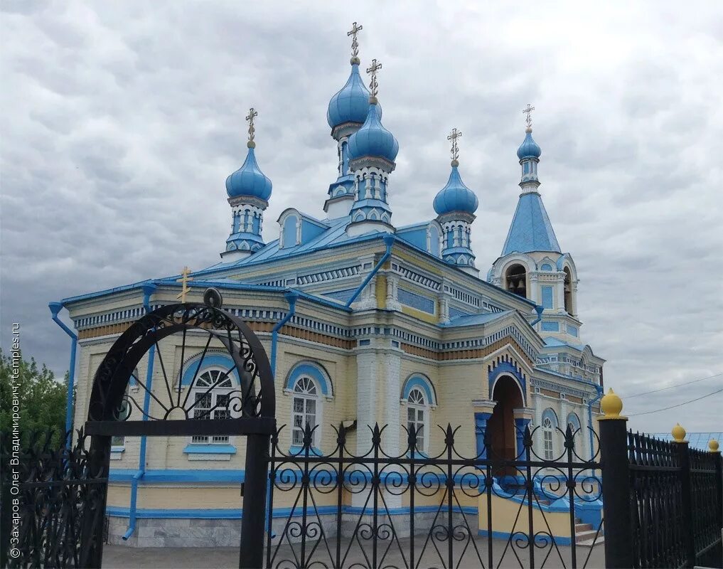 Храм покрова пресвятой богородицы пенза. Успенский кафедральный собор города пенза. Пенза сколько храмов. Храм святых первоверховных апостолов петра и павла. Церковь на захарова пенза.