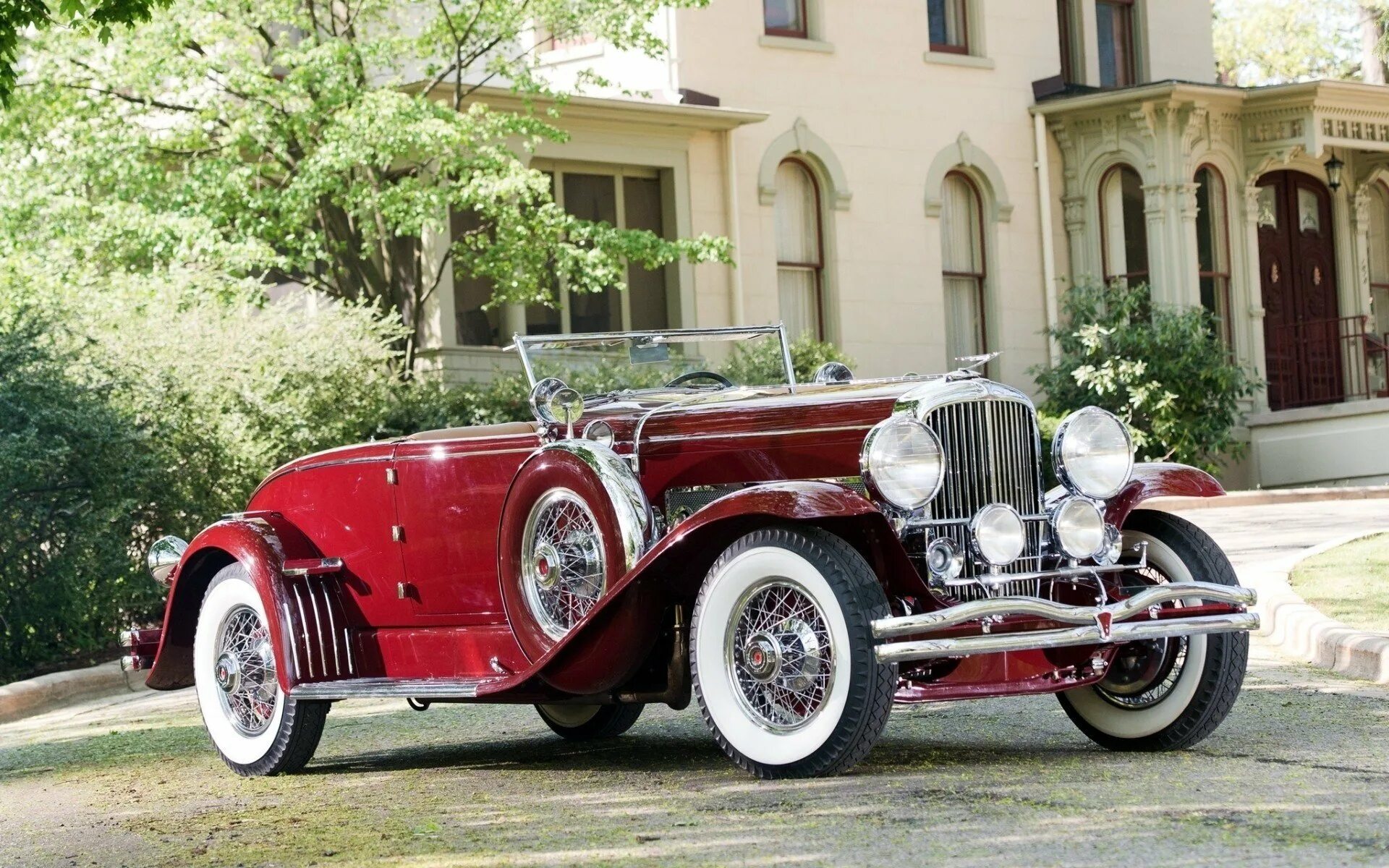 Дорогой старый автомобиль. Duesenberg sj557. Дюзенберг SJ 1931. Королевский Дюзенберг. Дюзенберг модель.