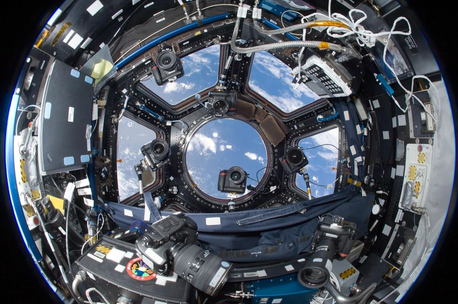 Космический корабль будущего внутри. Панорамный модуль мкс. Космическая орбитальная станция мкс. Наса мкс. Международная космическая станция мкс.