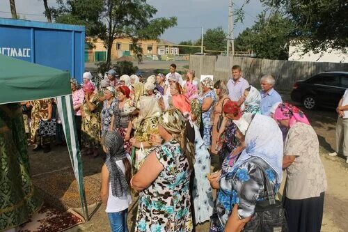 Погода в вислом семикаракорский район. Вислый центр Хутор. Вислый рынок.. Продавцы село Вислое. Погода в Вислом Ростовская Семикаракорский.