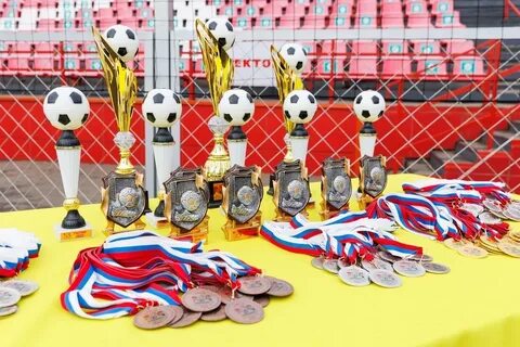 В турнире по футболу команда победителей