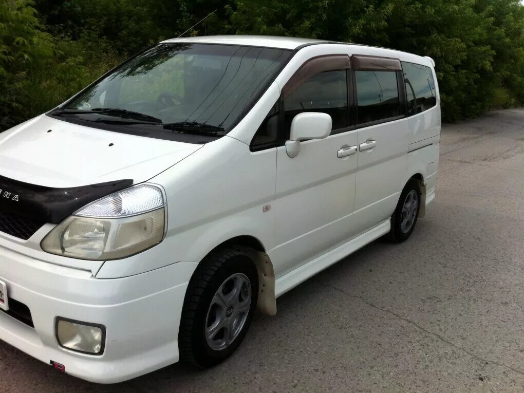 Купить ниссан серена 24. Nissan Serena 24. Nissan Серена с24. Nissan Serena 24 кузов. Ниссан Серена с24 2001.