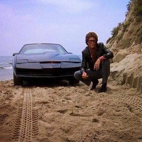 Майк самурай. Вуди харрельсон ходячие мертвецы. Рыцарь дорог китт и карр. Майкл годуин. Джеймс ти кирк актер.