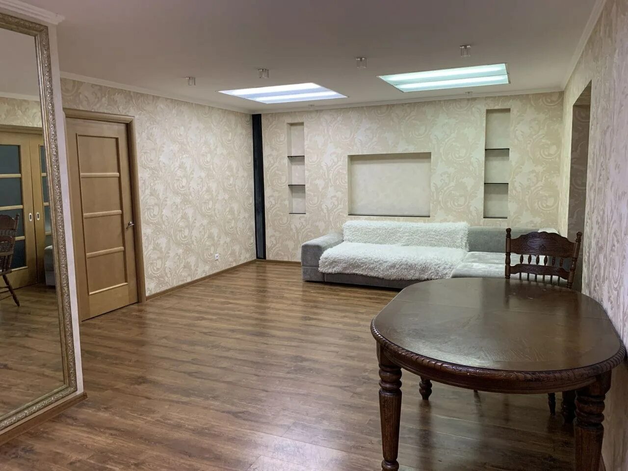 квартиры в невинномысске. ленина 57 невинномысск. квартира в невинномысскк. невинномысск переулок клубный 27. спальня квартира невинномысск.