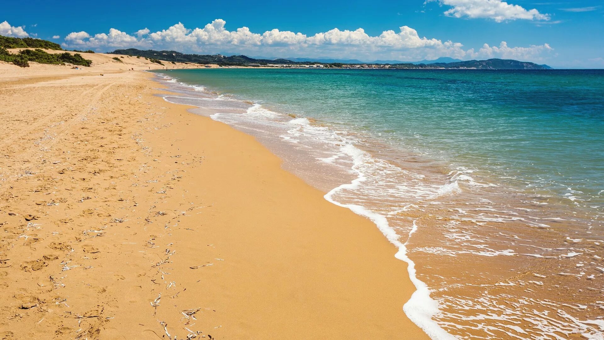 «Песчаный берег моря»сёра. Красивый пляж. Песочный пляж море. Чистый пляж. Красивые песчаные пляжи