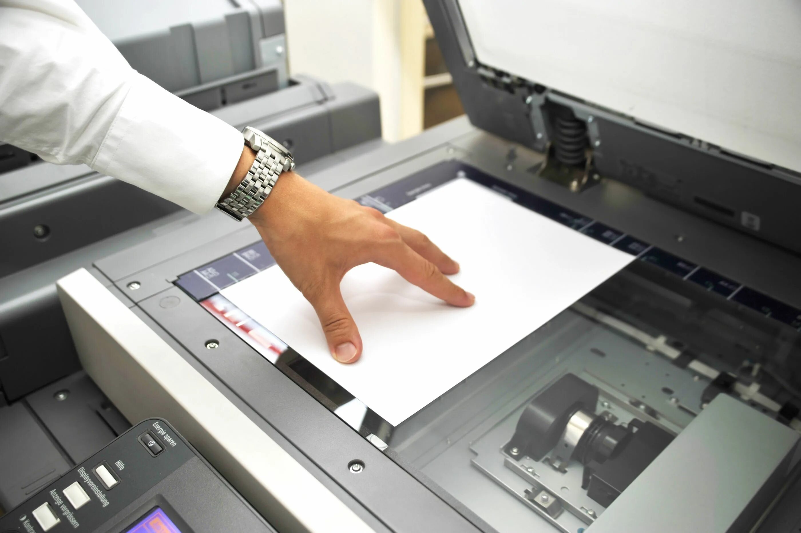 Печать документов нижний. Ксерокопирование и сканирование. Копирование сканирование документов. Ксерокопия печать сканирование. Сканирование на принтере.