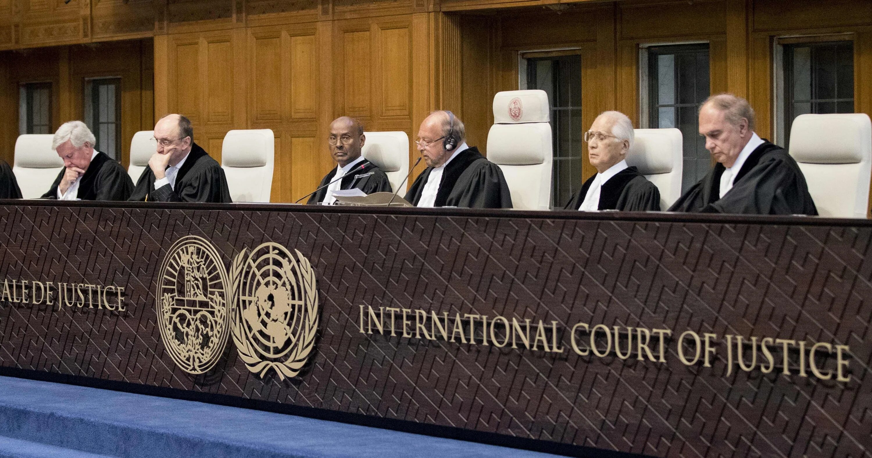 Генеральный суд оон. Международный суд ООН В Гааге. Международный Уголовный трибунал (Гаага). ICJ (International Court of Justice)ICJ (International Court of Justice). Судьи международного суда ООН.