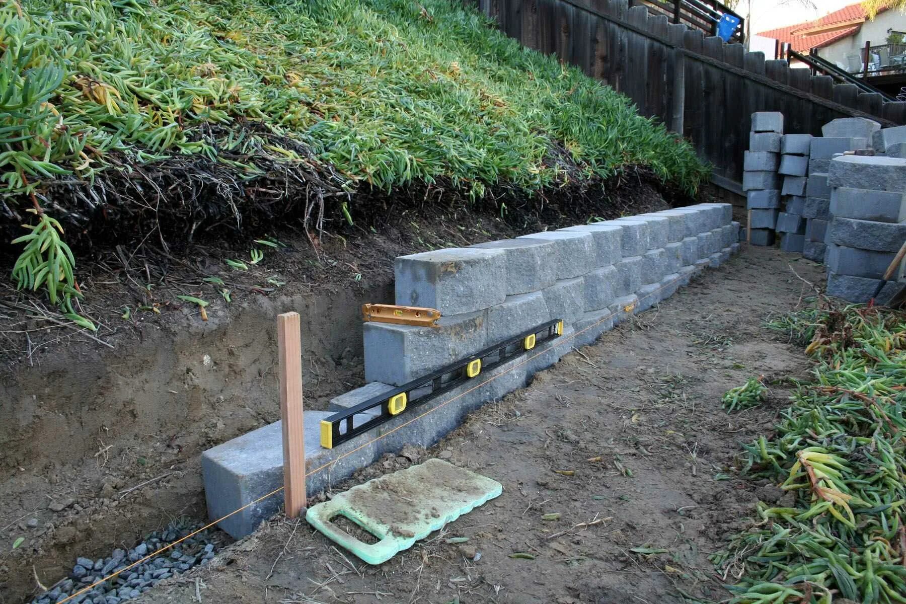 Как создать укрепленный. Берег реки укрепленный бревнами. Укрепленный камень индастриал крафт 2. Укрепленный камень индастриал крафт 2. Как создать укрепленный.