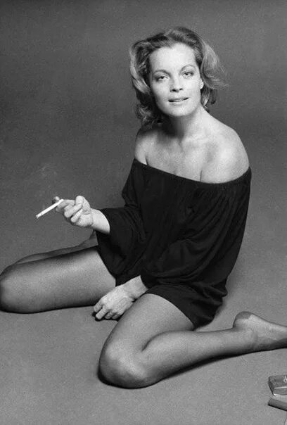 Роми шнайдер биография личная жизнь фото Romy Schneider pleegde geen zelfmoord' Show