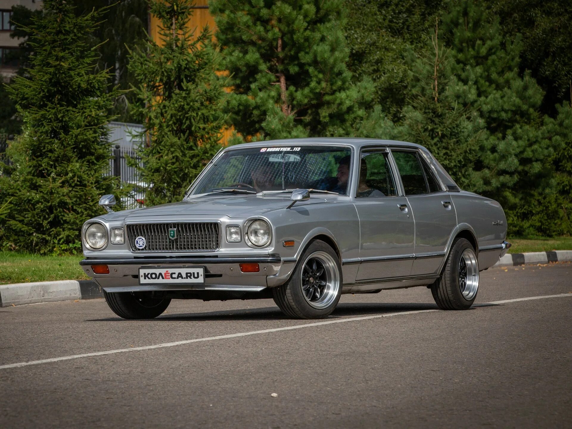 1979 Toyota Corona Mark II with a 1GZ-FE V12 Toyota corona, Toyota cars, Toyota