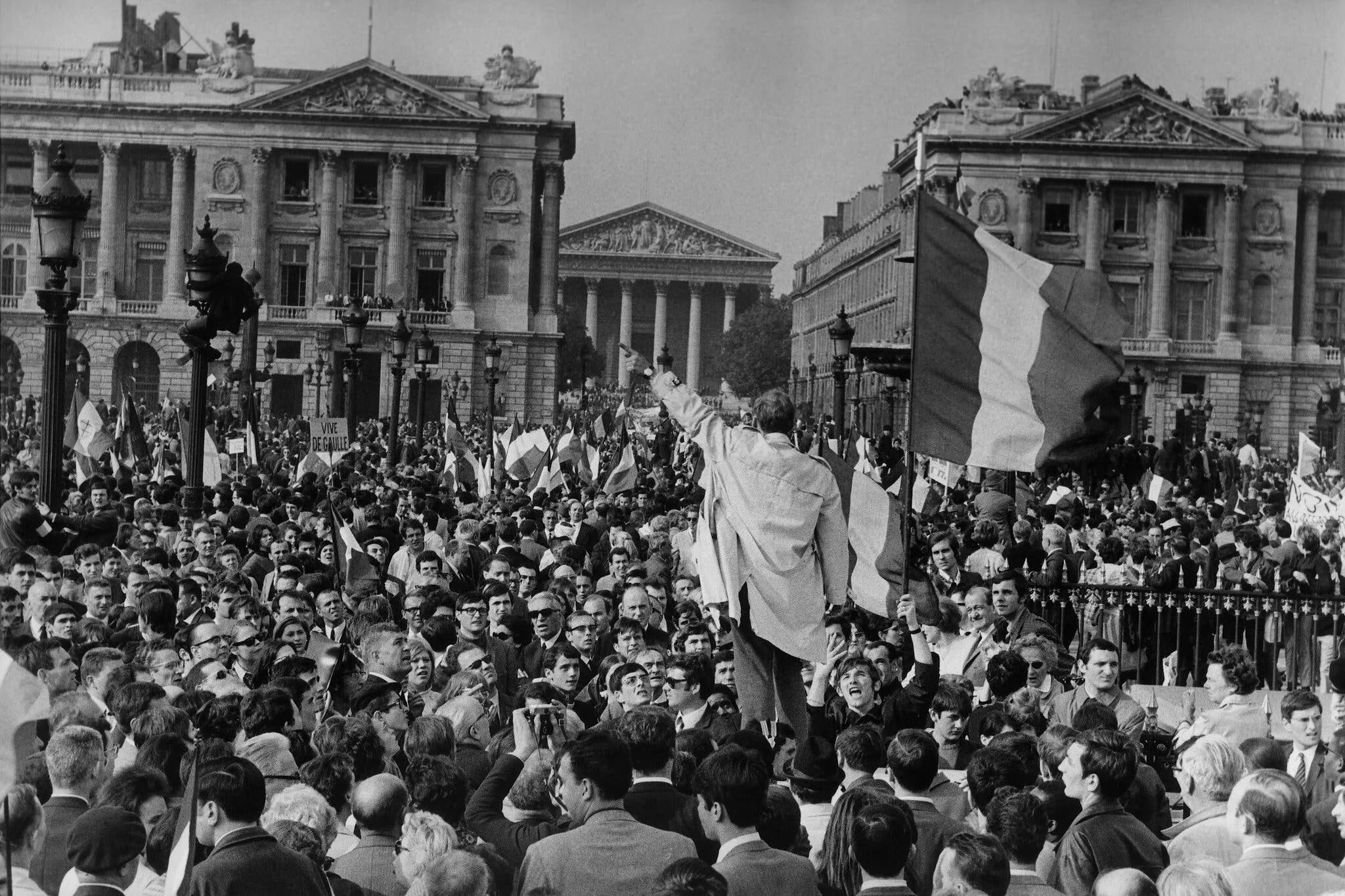 Красный май в Париже 1968. Политический кризис во Франции 1968. Студенческая революция во Франции 1968. 1968 Франция де Голль.