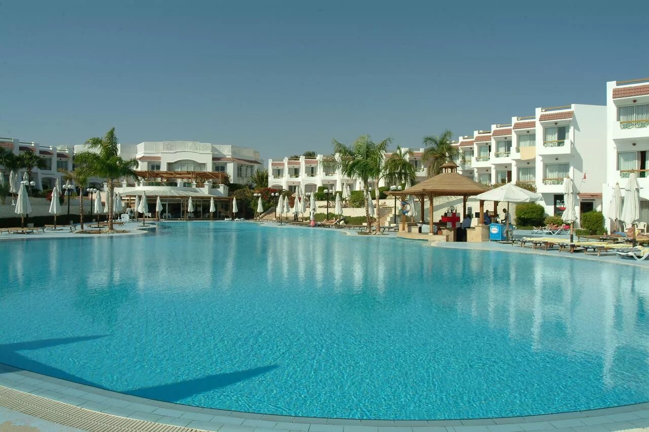 Cyrene sharm hotel 4 египет. Cyrene sharm. Cyrene sharm шарм эль шейх. Отель sol cyrene шарм-эль-шейх египет. Сириус отель шарм эль шейха.