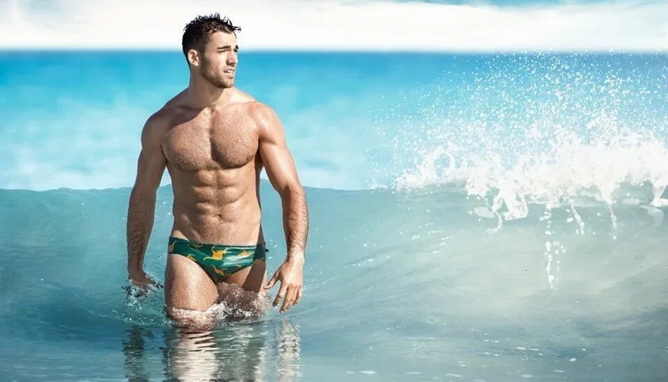 Море плавок. Эндрю Пападопулос AUSSIEBUM. AUSSIEBUM model Andrew. Эндрю Пападопулос плавки. Купальник для мужчин.