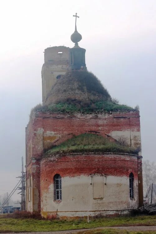 Памятник в Пиково Чаплыгинского района односельчанам, павшим в годы Великой Отеч