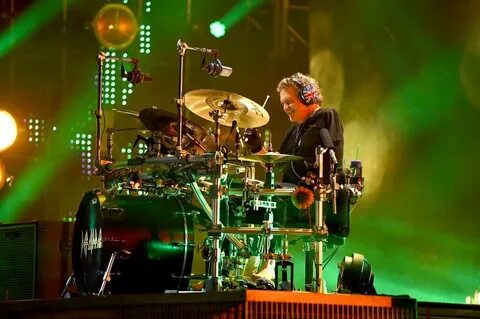 Барабанщик def leppard