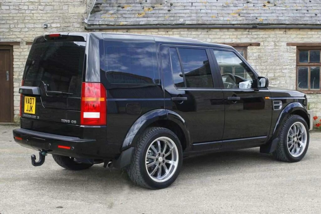 Ленд Ровер Дискавери 3 Tuning. Land Rover Discovery 3 Black. Land Rover Discovery 4 r22. Land Rover Discovery 3 r20. Тюнинг дискавери 3