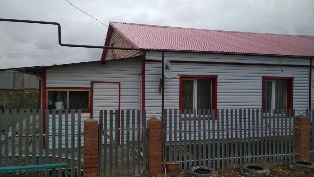 Дом похвистнево самарская область. Авито самарская область. Большое микушкино самарская область. В похвистнево дом. Дом в самарской области.