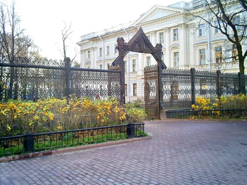 Сад Сан-Галли Санкт-Петербург. Саду Сан-Галли на Лиговском проспекте. Сангальский сад на Лиговском проспекте. СКД Сан Галли Санкт Петербург.