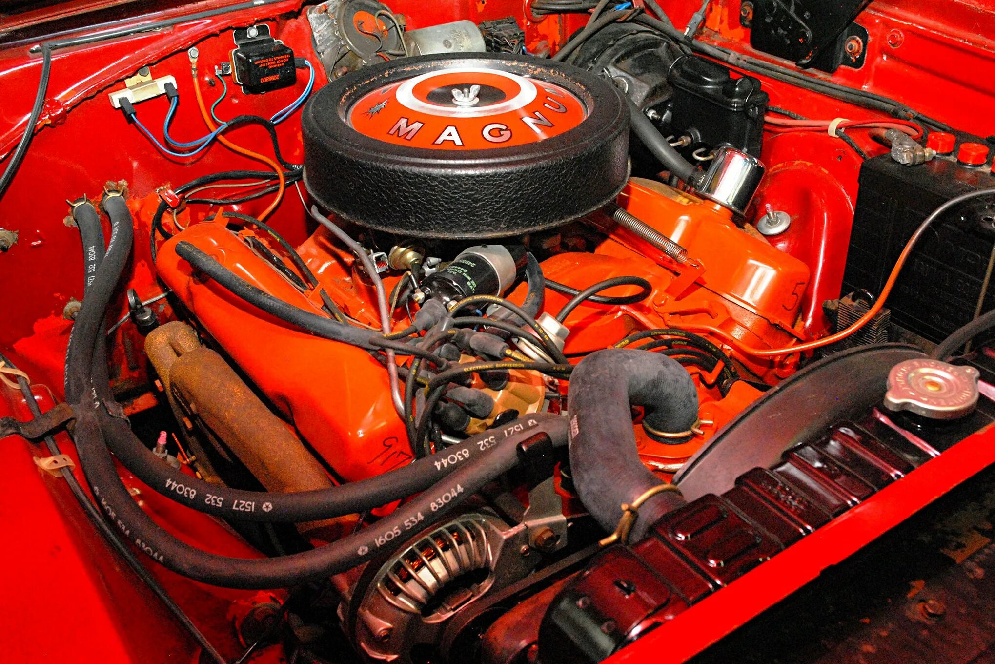 Does the engine. Двигатель додж чарджер 1969. додж чарджер 1969 мотор. dodge charger 1969 engine. dodge charger 1969 двигатель.