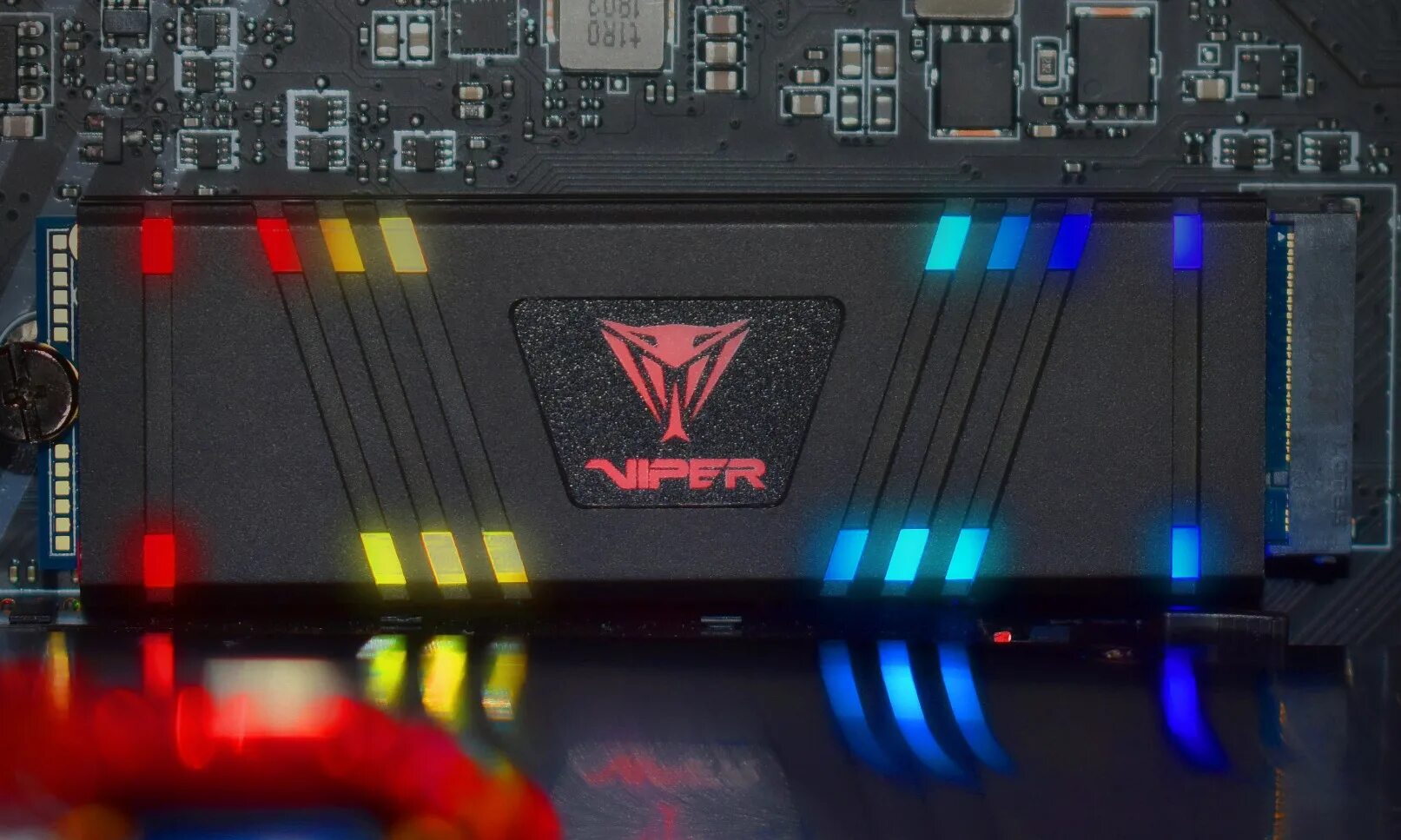Ssd viper rgb. M2 nvme viper.