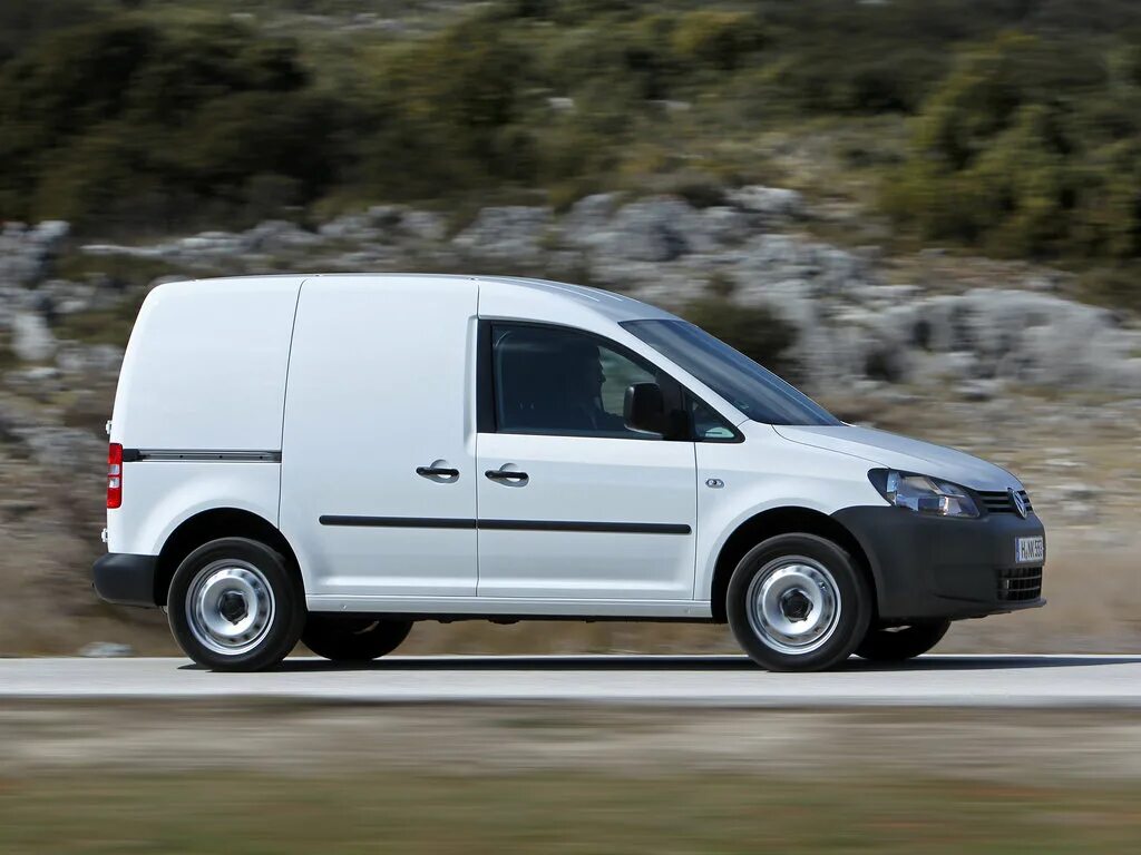 Кадди грузовая. Volkswagen caddy maxi 3. Фольксваген кадди кастен. Кадди грузовая. Фольксваген кадди макси фургон.
